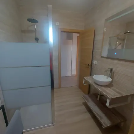 Piso Escaravello - Apartament Laxe